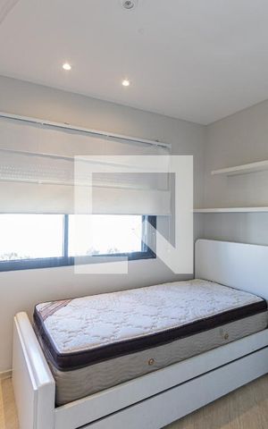 Apartamento para alugar com 310m², 3 quartos e 3 vagas Apartamento para alugar com 310m², 3 quartos e 3 vagasQuarto 2