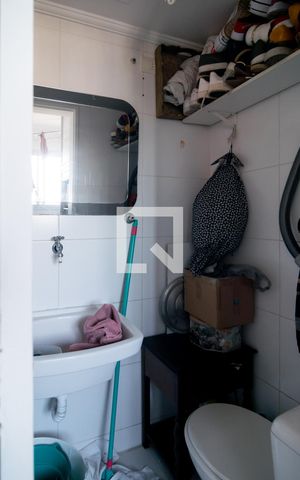 Apartamento à venda com 74m², 2 quartos e 1 vagaÁrea de Serviço