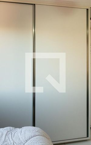 Apartamento à venda com 74m², 2 quartos e 1 vagaQuarto 2