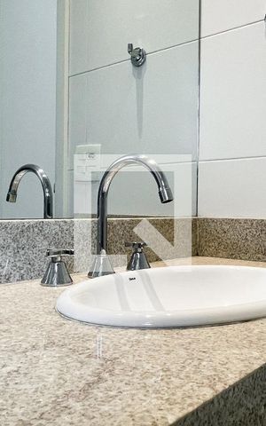 Apartamento para alugar com 270m², 3 quartos e 4 vagasSuíte 1 - banheiro