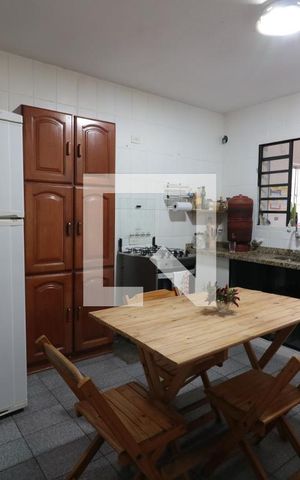 Casa à venda com 350m², 3 quartos e 2 vagasCozinha