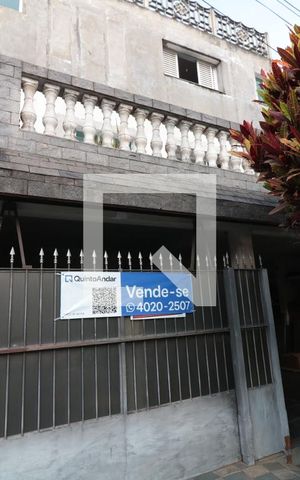 Casa à venda com 350m², 3 quartos e 2 vagasFachada - plaquinha