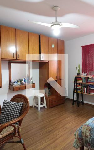Casa à venda com 350m², 3 quartos e 2 vagasQuarto 2