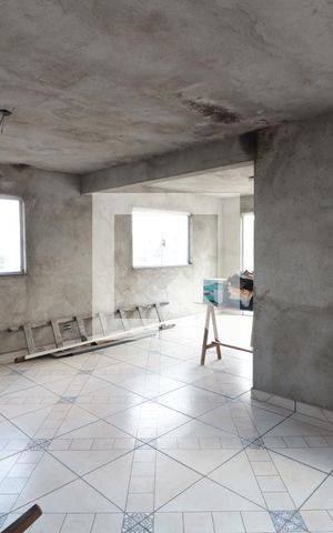 Casa à venda com 350m², 3 quartos e 2 vagasTerraço