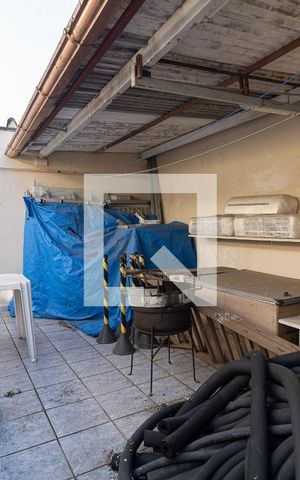 Casa à venda com 148m², 2 quartos e 2 vagas Casa à venda com 148m², 2 quartos e 2 vagasTerraço