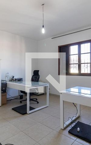Casa à venda com 148m², 2 quartos e 2 vagas Casa à venda com 148m², 2 quartos e 2 vagasQuarto 1