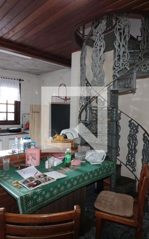 Casa à venda com 200m², 2 quartos e 6 vagasCozinha
