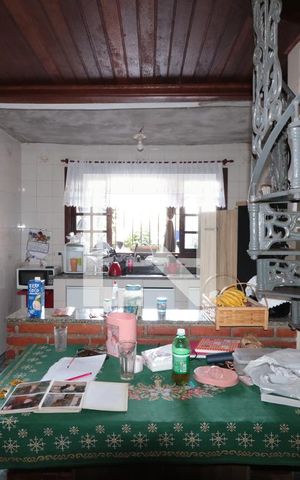 Casa à venda com 200m², 2 quartos e 6 vagasCozinha