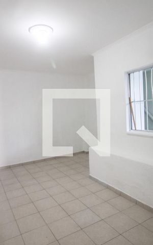 Casa à venda com 288m², 4 quartos e 2 vagas Casa à venda com 288m², 4 quartos e 2 vagasQuarto 2