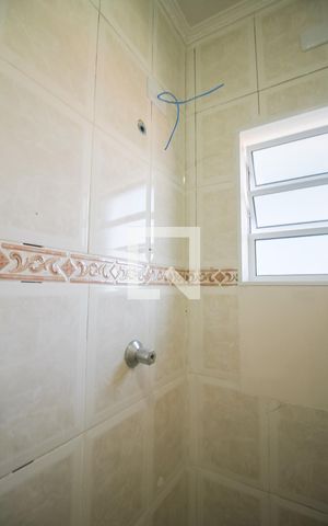 Casa à venda com 288m², 4 quartos e 2 vagas Casa à venda com 288m², 4 quartos e 2 vagasBanheiro