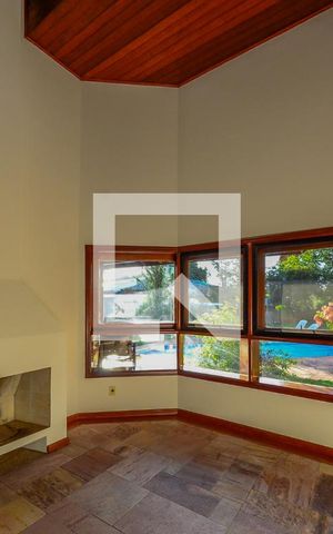 Casa à venda com 420m², 5 quartos e 7 vagas Casa à venda com 420m², 5 quartos e 7 vagasSala Laleira