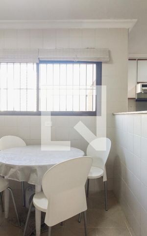 Apartamento à venda com 135m², 3 quartos e 2 vagas Apartamento à venda com 135m², 3 quartos e 2 vagasCozinha