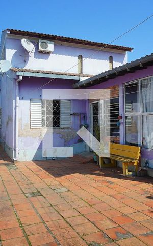 Casa à venda com 240m², 3 quartos e 1 vagaPátio