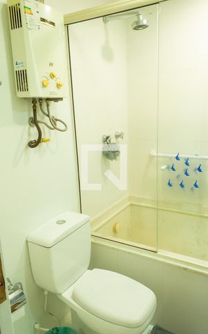 Apartamento para alugar com 140m², 3 quartos e 2 vagasBanheiro da Suíte 2