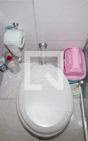 Casa à venda com 126m², 3 quartos e 3 vagasBanheiro Social