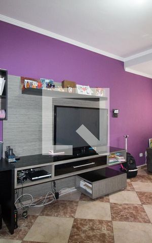 Casa à venda com 126m², 3 quartos e 3 vagasSala