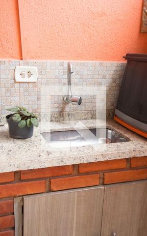 Casa à venda com 126m², 3 quartos e 3 vagasChurrasqueira