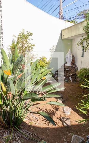 Casa à venda com 300m², 4 quartos e 2 vagasÁrea Externa