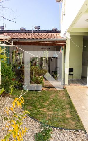 Casa à venda com 300m², 4 quartos e 2 vagasQuintal