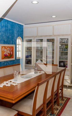 Casa à venda com 300m², 4 quartos e 2 vagasSala de Jantar
