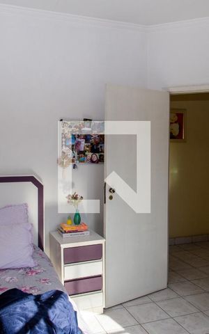Casa à venda com 300m², 4 quartos e 2 vagasQuarto 3