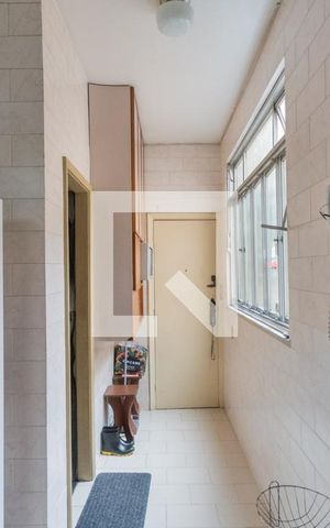 Apartamento à venda com 140m², 3 quartos e sem vagaCozinha e Área de Serviço