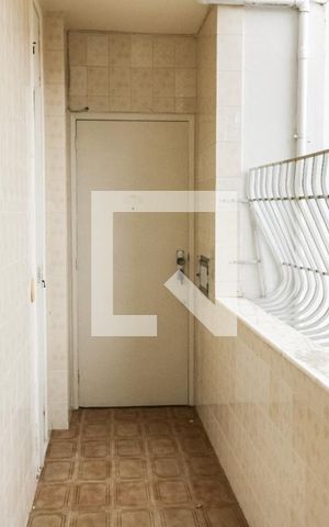 Apartamento à venda com 220m², 3 quartos e 1 vaga Apartamento à venda com 220m², 3 quartos e 1 vagaVaranda da Cozinha