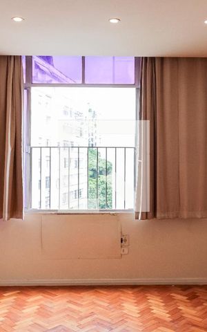 Apartamento à venda com 220m², 3 quartos e 1 vaga Apartamento à venda com 220m², 3 quartos e 1 vagaQuarto 1