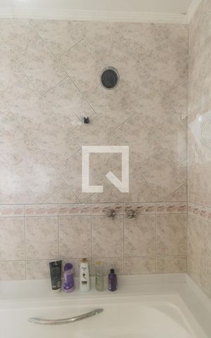Casa à venda com 300m², 4 quartos e 3 vagasBanheiro da Suíte