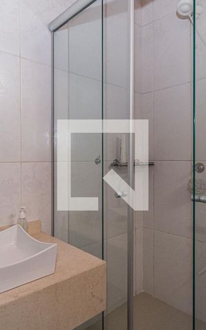 Casa à venda com 300m², 4 quartos e 3 vagasBanheiro 2