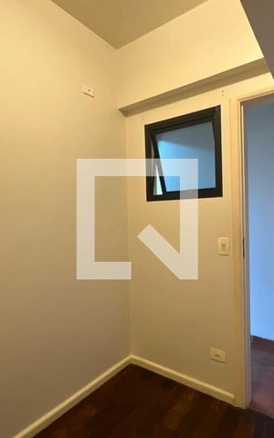 Apartamento para alugar com 240m², 4 quartos e 4 vagas Apartamento para alugar com 240m², 4 quartos e 4 vagasQuarto de Serviço 1