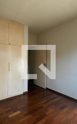 Apartamento para alugar com 240m², 4 quartos e 4 vagas Apartamento para alugar com 240m², 4 quartos e 4 vagasQuarto 4