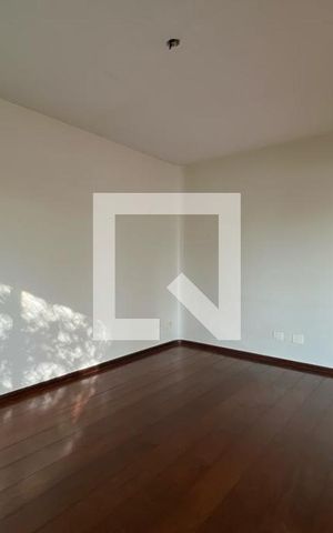 Apartamento para alugar com 240m², 4 quartos e 4 vagas Apartamento para alugar com 240m², 4 quartos e 4 vagasSala de Jantar
