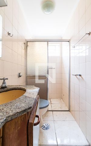 Casa à venda com 120m², 2 quartos e 2 vagas Casa à venda com 120m², 2 quartos e 2 vagasBanheiro Social