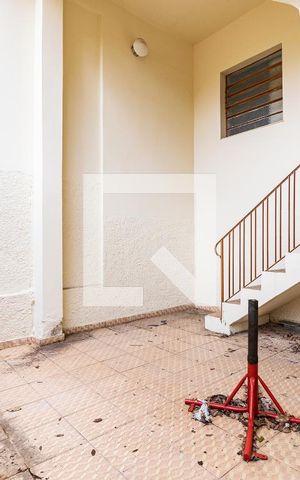 Casa à venda com 120m², 2 quartos e 2 vagas Casa à venda com 120m², 2 quartos e 2 vagasQuintal
