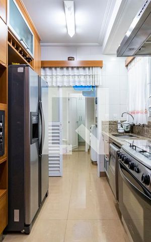 Apartamento à venda com 170m², 3 quartos e 3 vagasCozinha
