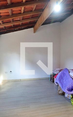 Casa à venda com 315m², 4 quartos e 4 vagasSótão