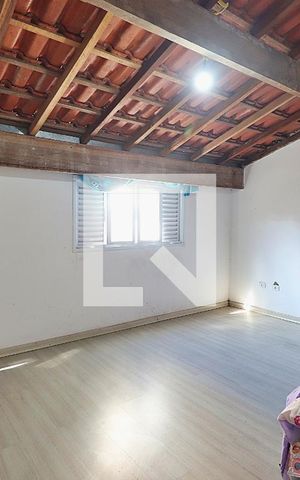 Casa à venda com 315m², 4 quartos e 4 vagasSótão