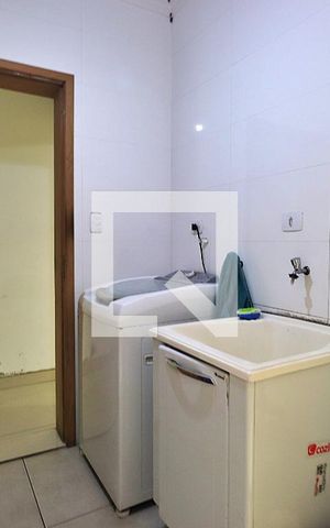 Casa à venda com 315m², 4 quartos e 4 vagasÁrea de Serviço