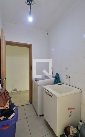 Casa à venda com 315m², 4 quartos e 4 vagasÁrea de Serviço