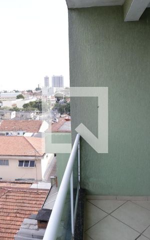 Casa à venda com 186m², 3 quartos e 4 vagasSacada Suíte 3
