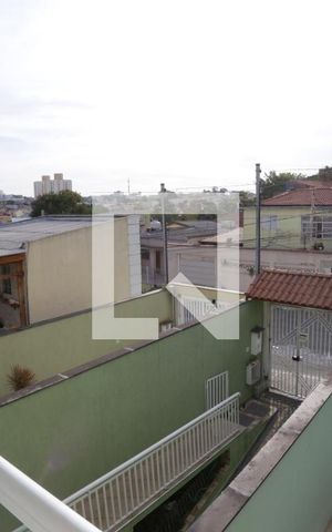 Casa à venda com 186m², 3 quartos e 4 vagasSacada Suíte 1