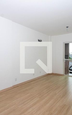 Apartamento à venda com 80m², 3 quartos e 1 vaga Apartamento à venda com 80m², 3 quartos e 1 vagaSala
