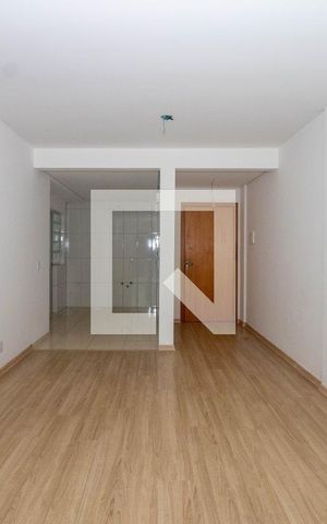 Apartamento à venda com 80m², 3 quartos e 1 vaga Apartamento à venda com 80m², 3 quartos e 1 vagaSala