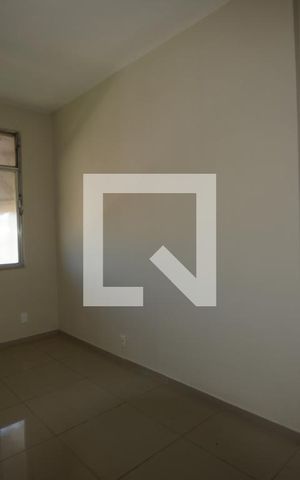 Apartamento para alugar com 75m², 2 quartos e 1 vagaSala