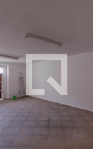 Casa para alugar com 170m², 3 quartos e 4 vagas Casa para alugar com 170m², 3 quartos e 4 vagasGaragem