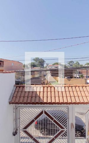 Casa para alugar com 170m², 3 quartos e 4 vagas Casa para alugar com 170m², 3 quartos e 4 vagasVista Sacada Sala