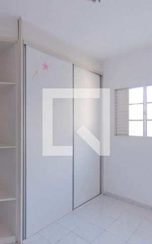 Casa para alugar com 170m², 3 quartos e 4 vagas Casa para alugar com 170m², 3 quartos e 4 vagasQuarto 2