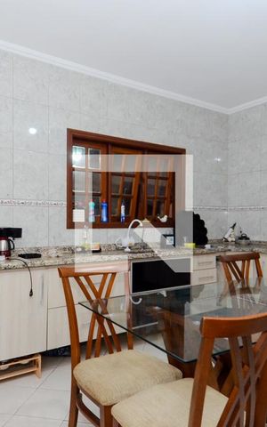 Casa à venda com 153m², 2 quartos e 2 vagasCozinha