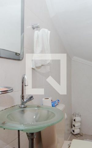 Casa à venda com 153m², 2 quartos e 2 vagasLavabo